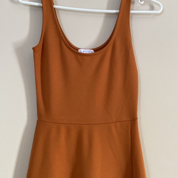 LeithScoop Neck Sleeveless Midi Dress Size XXS NWT Tan Adobe Color - Picture 5 of 12